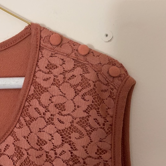 Shirt 👚 - Picture 3 of 5